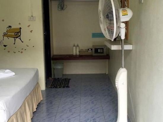 Фото Baan Rom Mai Resort