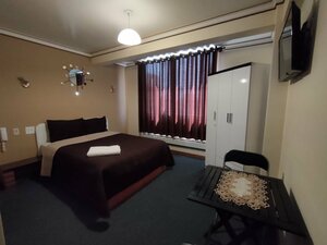 Hotel Espectacular (Department of La Paz, Provincia Murillo, El Alto, Central Villa Dolores, Calle 5), hotel