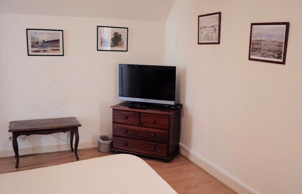 Фото Les Chambres d'hôtes - Les Crépinières