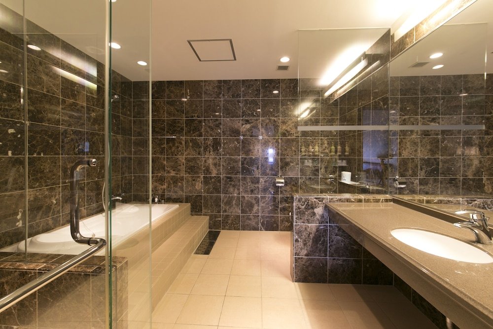 Фото Nakanoshima Plaza