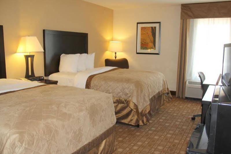 Фото Baymont by Wyndham Augusta West