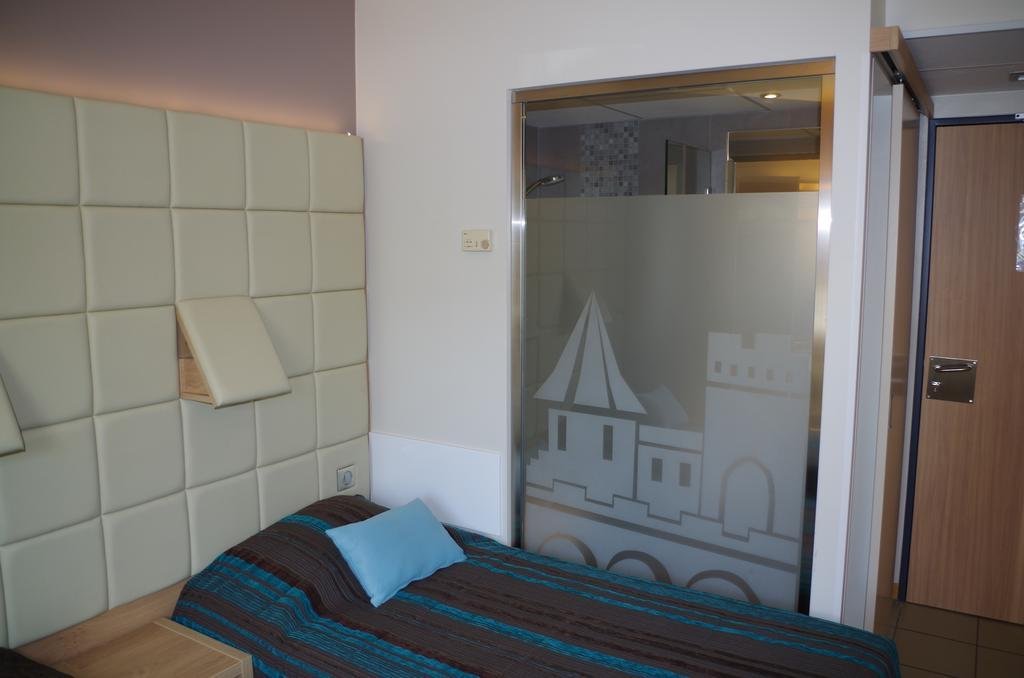 Фото Hotel Espace Cité