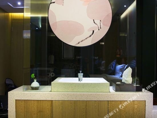 Фото Paco Business Hotel Guangzhou Tianpingjia Metro Branch