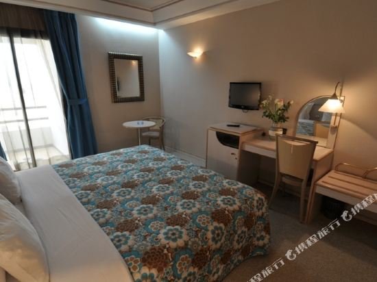 Фото Hotel Wassim
