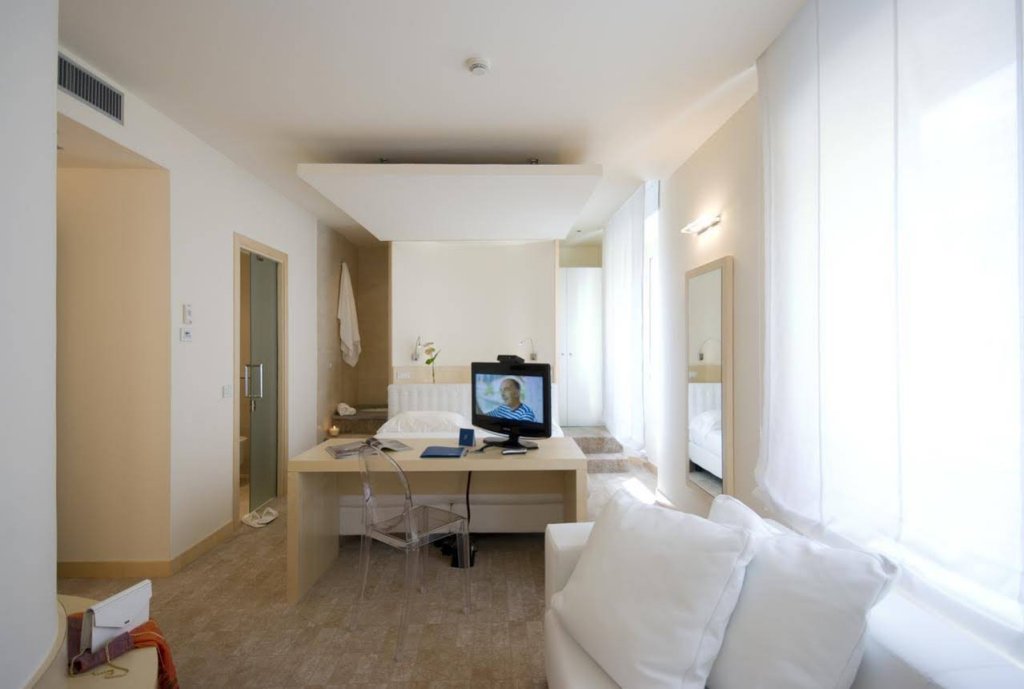 Фото Leonardo Boutique Hotel Rome Termini