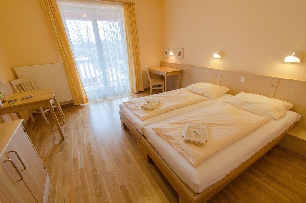 Фото JUFA Hotel Nördlingen