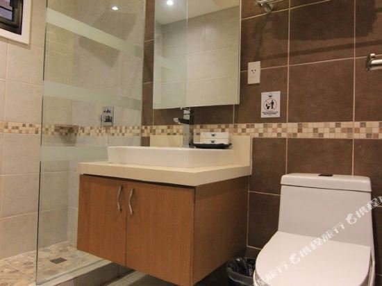 Фото By the Sea Resort Hotel