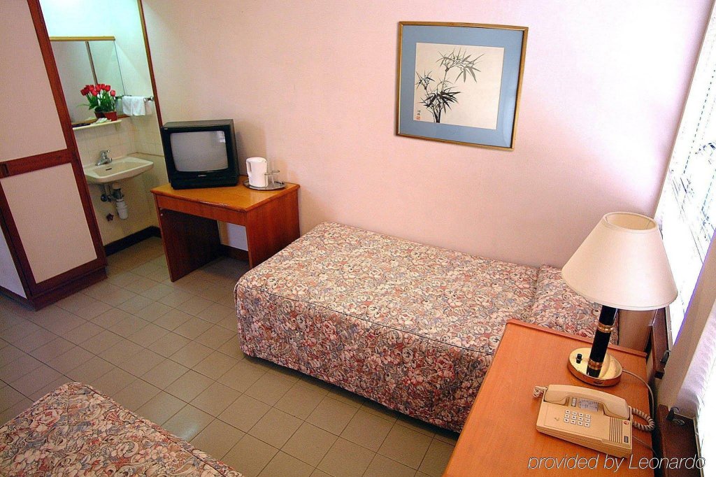 Фото отеля 3