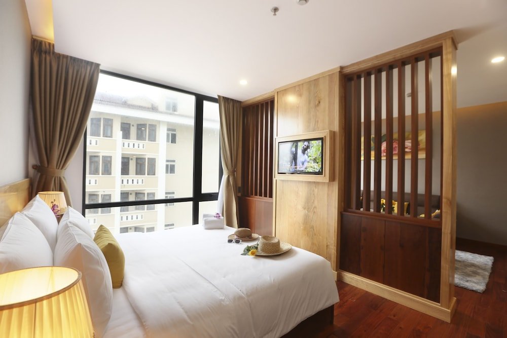 Фото Sunny Ocean Hotel & SPA