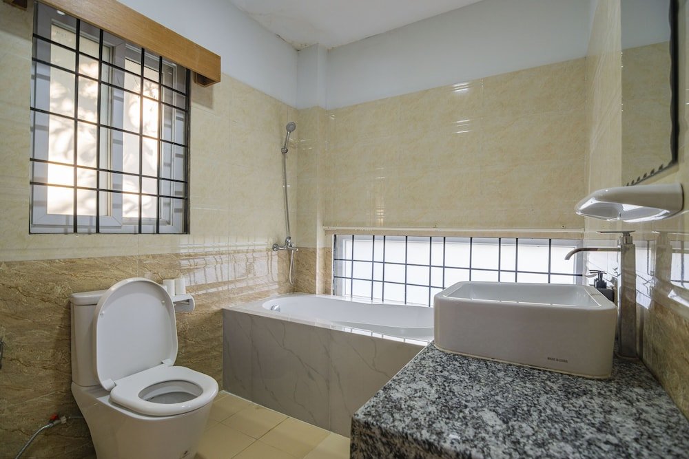 Фото Agga@9mile Hotel