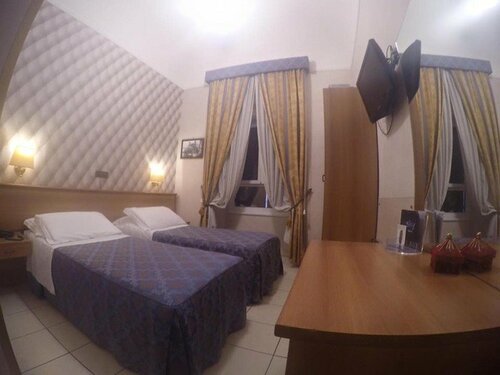 Гостиница Hotel Assisi в Риме