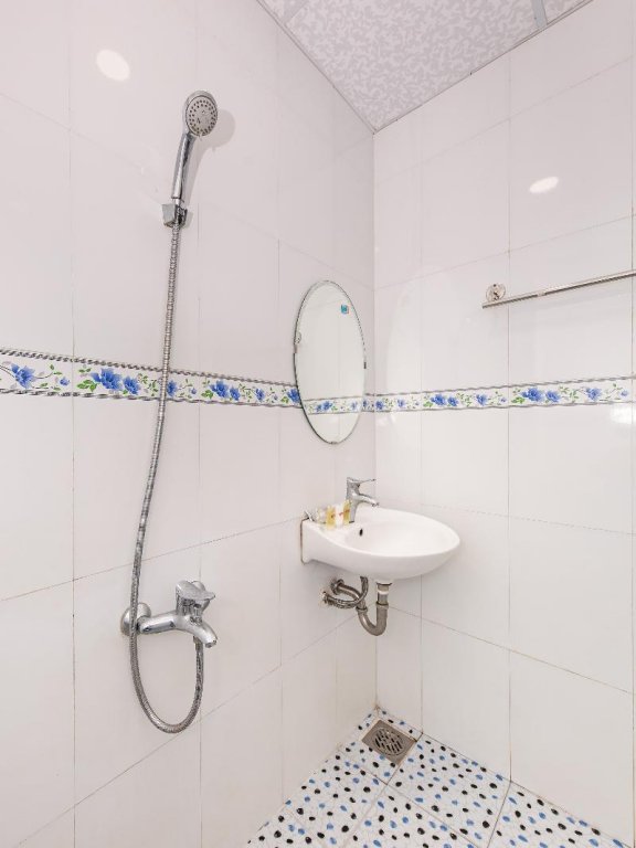 Фото Oyo 828 Hoa Giay Hotel