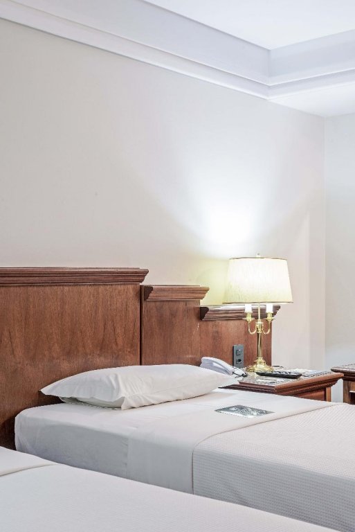 Фото Rede Andrade Braz