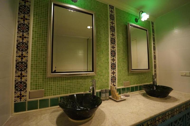 Фото Salil Hotel Sukhumvit Soi 8