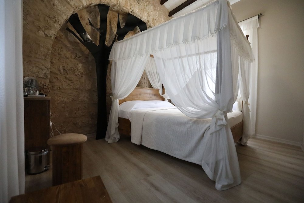 Фото Hilmi Efendi Guest House