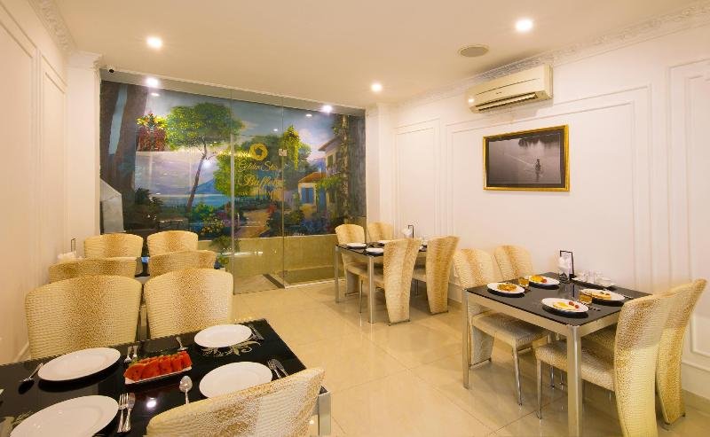 Фото Golden Star Hotel