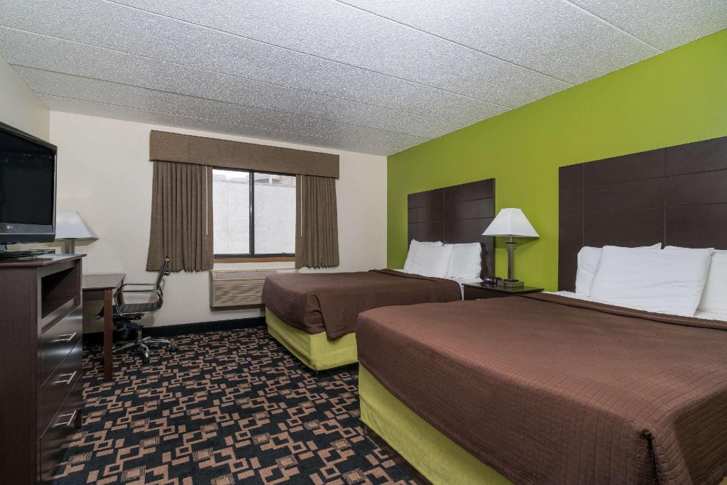 Фото Baymont by Wyndham Bloomington Msp Airport