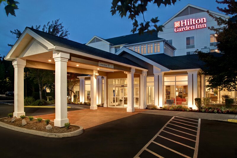 Гостиница Hilton Garden Inn Portland Beaverton