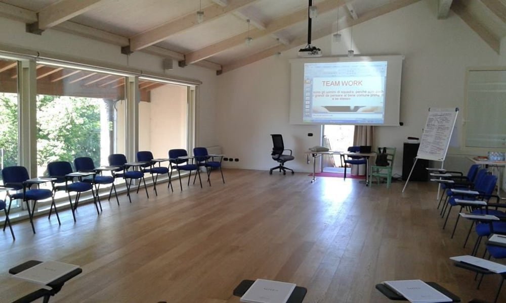 Фото Cascina Monte Diviso