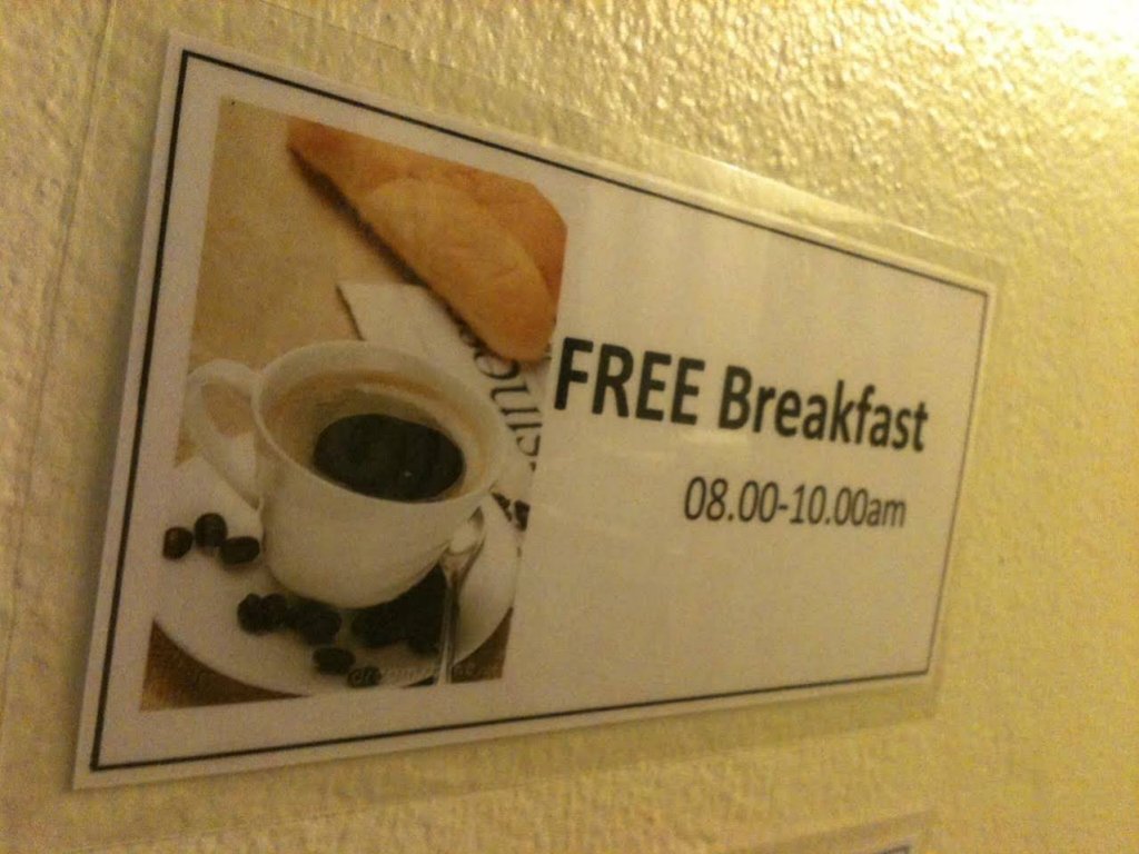 Фото Asoke Montri Hostel