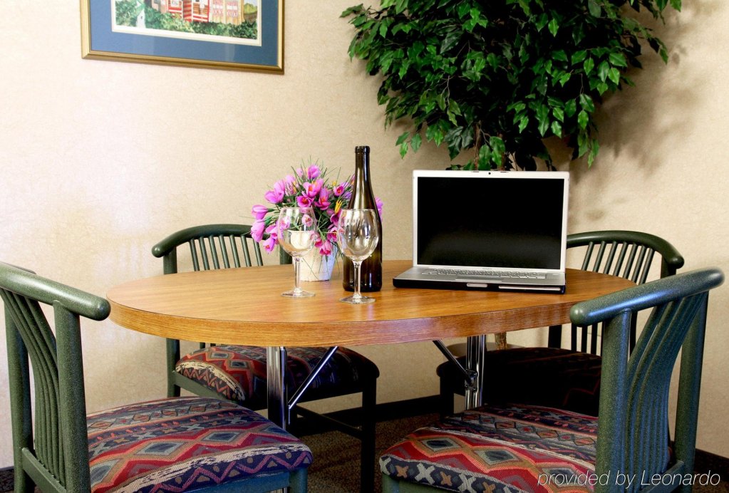 Фото Wedgewood Resort