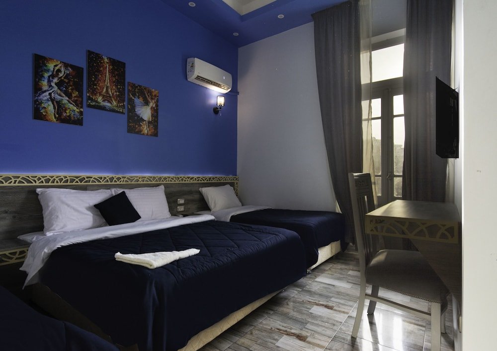 Фото Deluxe Australian Hotel Cairo