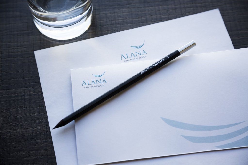 Фото Nha Trang Beach Hotel