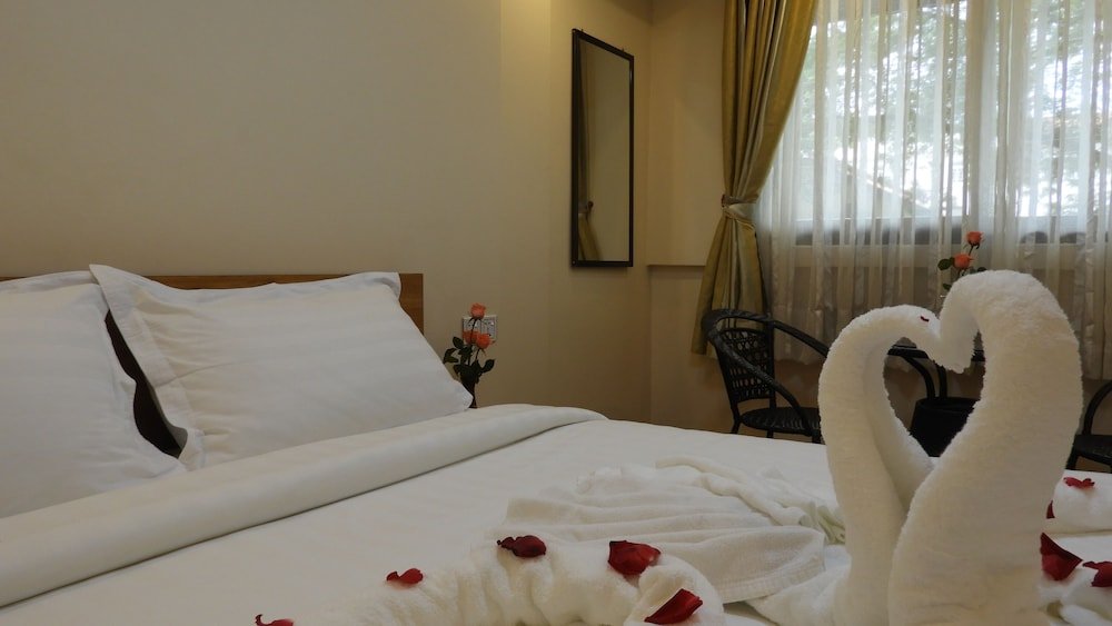 Фото Backpacker Hostel - Adults Only