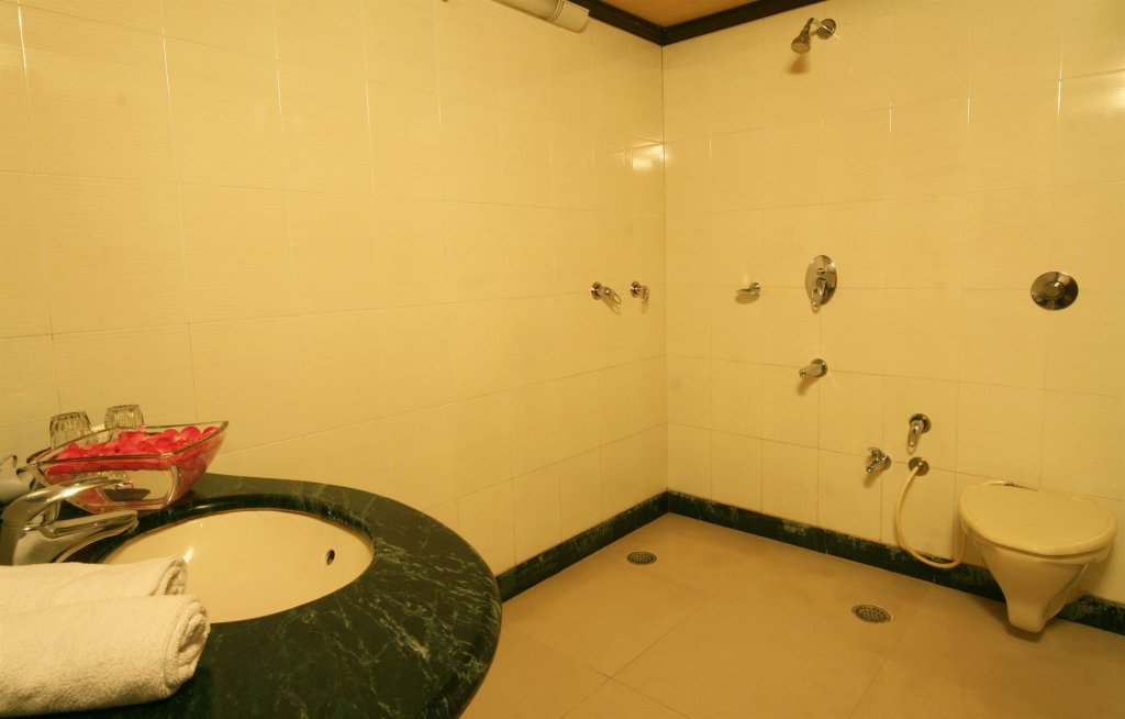 Фото Hotel Tip Top Plaza