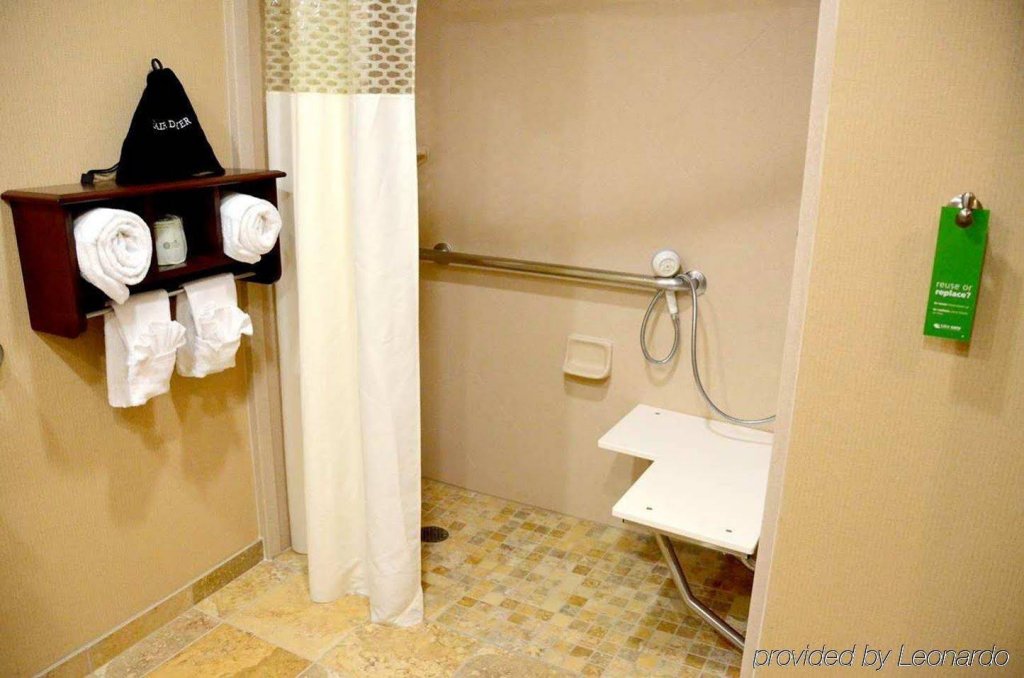 Фото Hampton Inn Denver-International Airport