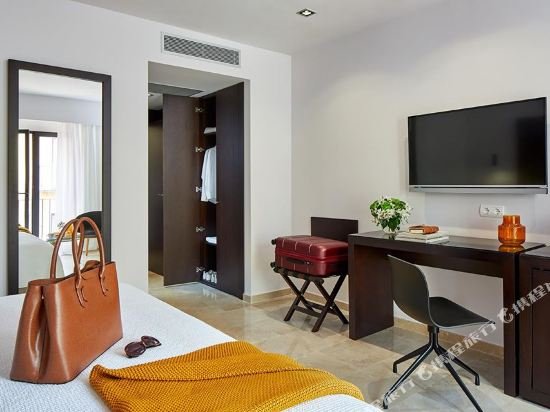 Фото Hotel Rey Alfonso X