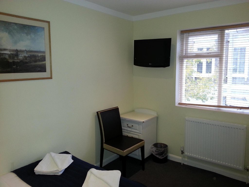 Фото Manor Hotel