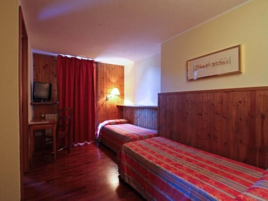 Фото Hôtel Dolonne