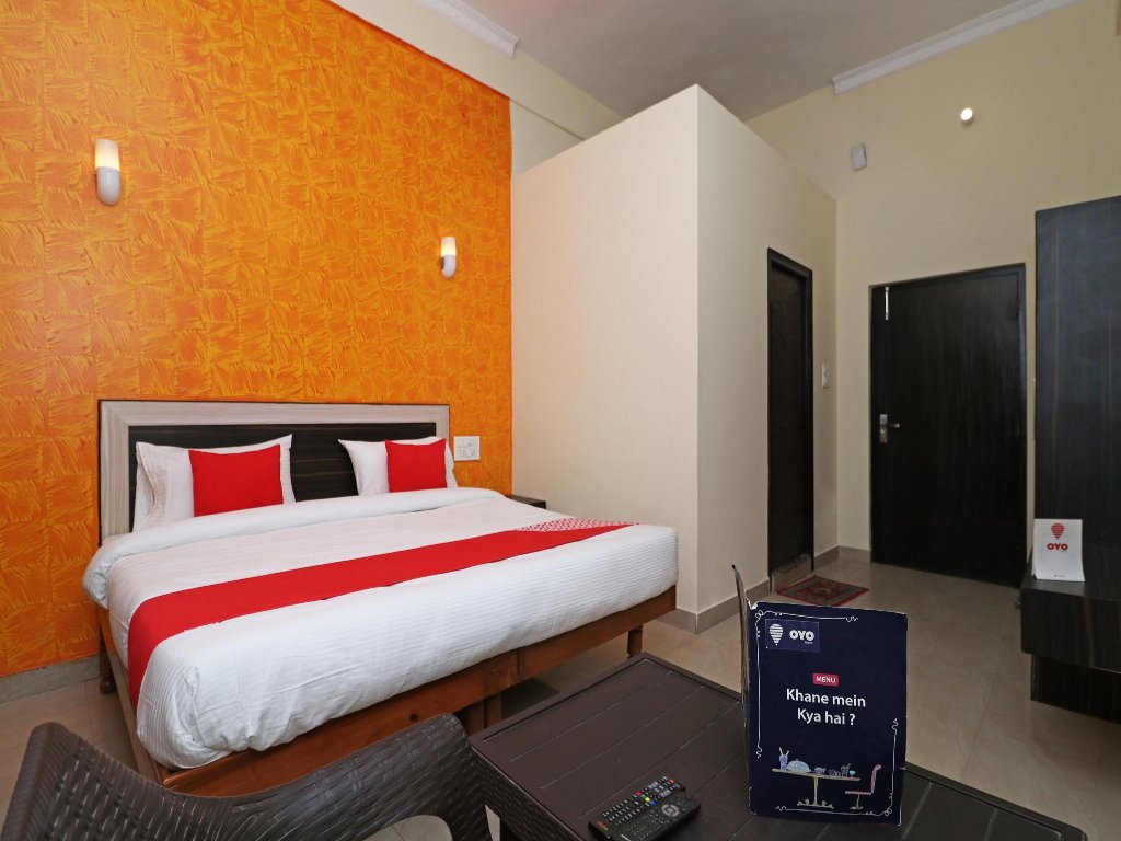 Фото Oyo 4715 Kk Residency