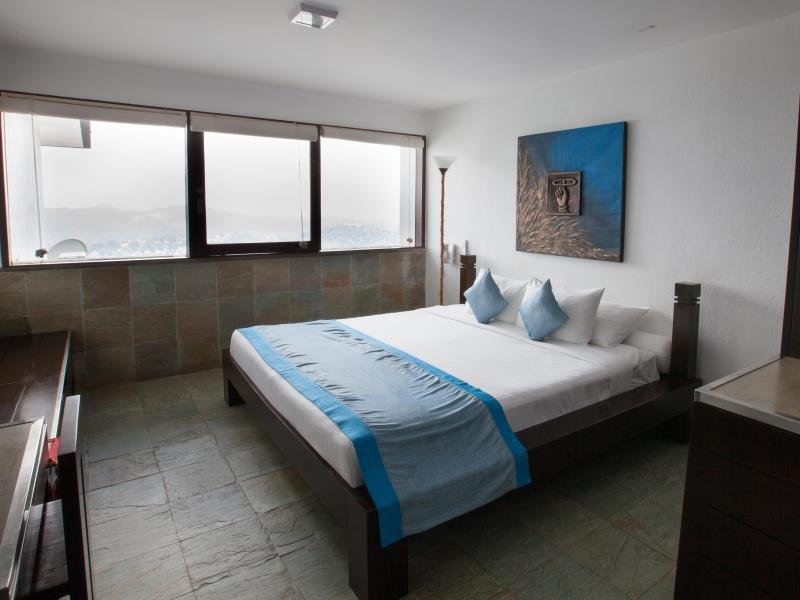 Фото Theva Residency