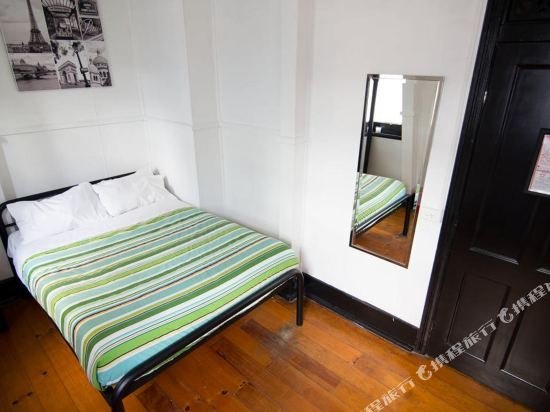 Фото Nomads Brisbane Hostel