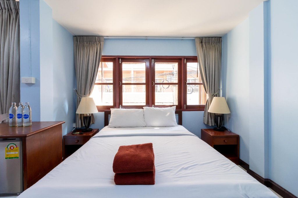 Фото Thipurai Beach Hotel Annex