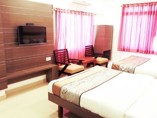 Фото Hotel Gomti