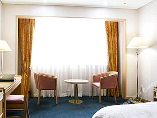 Фото Legend Hotel