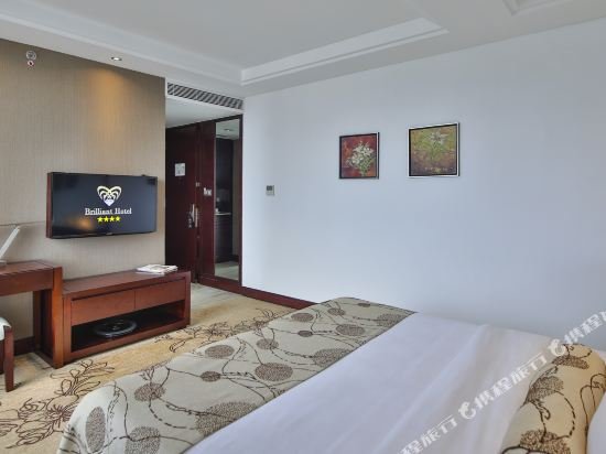 Фото Brilliant Hotel