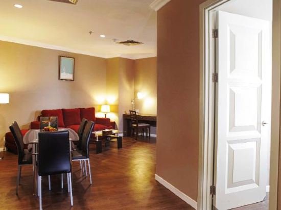 Фото Forbis Hotel