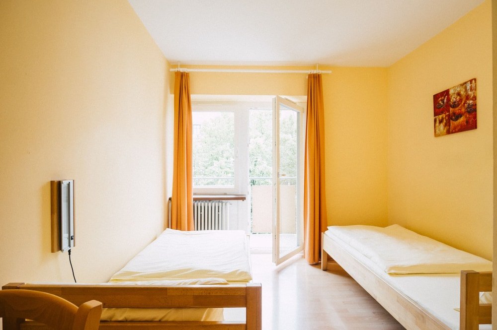 Фото Djh Jugendherberge Augsburg