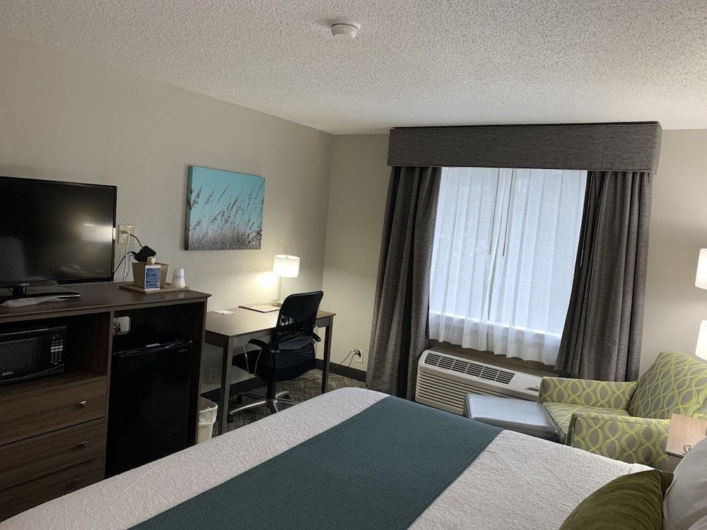 Фото Best Western Center Inn