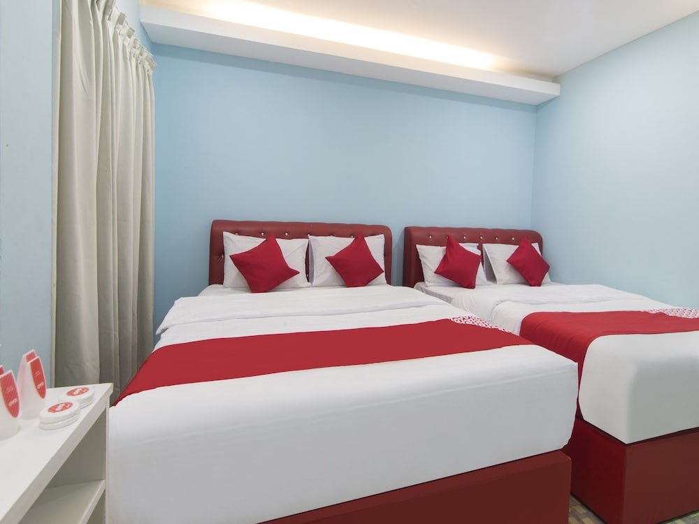 Фото Oyo 1136 Pd Star Hotel