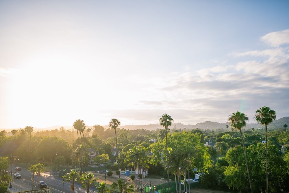 Фото Waldorf Astoria Beverly Hills