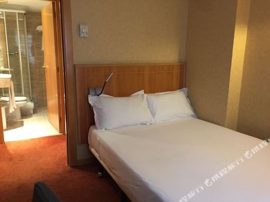 Фото Hotel Silken Sant Gervasi