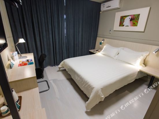 Фото Jinjiang Inn Shanghai Caobao Road Jiuxing Construction Material Market