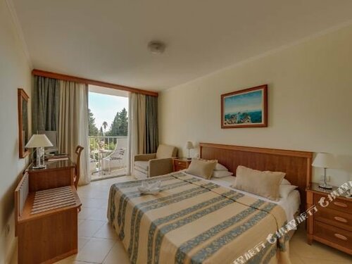 Гостиница Mediteran Hotel & Resort в Черногории