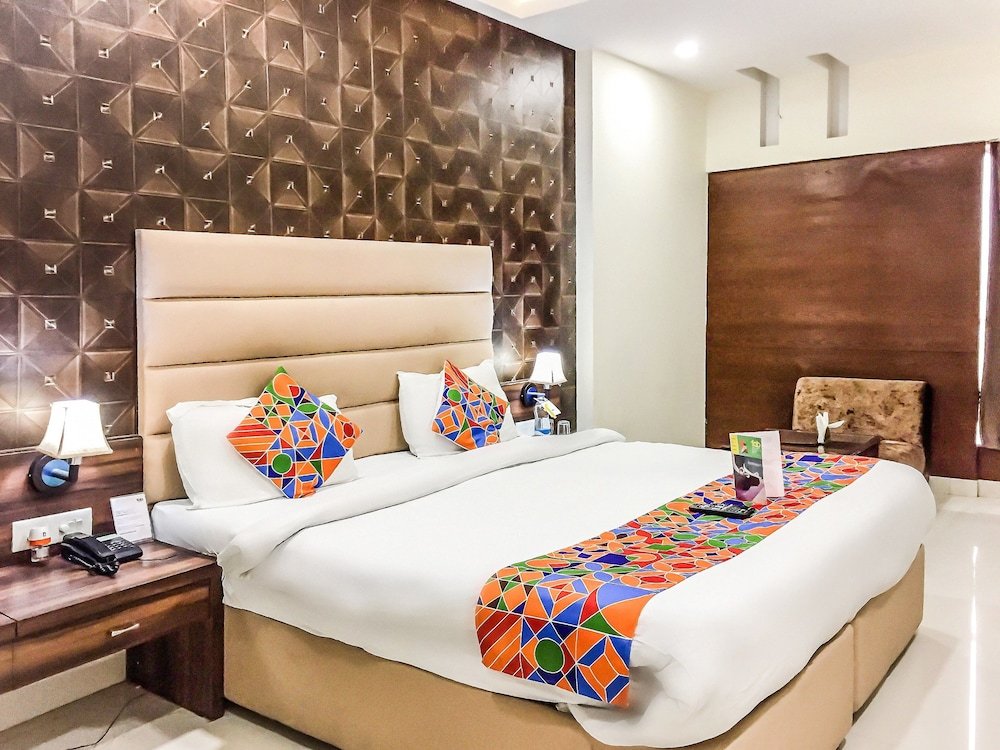 Фото FabHotel Prime President