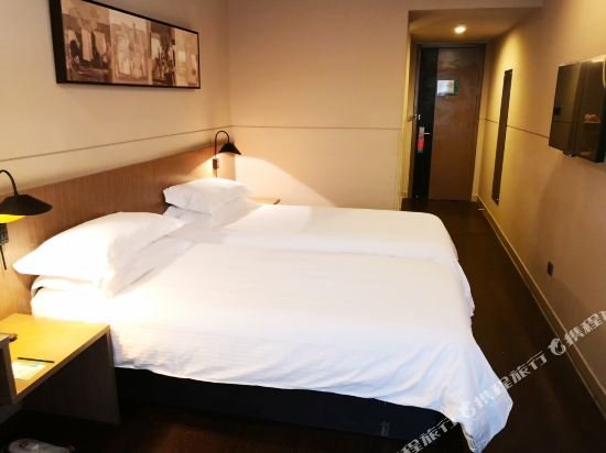 Фото Jinjiang Inn Select Lhasa Potala Palace West Beijing Road